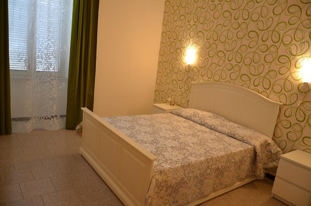 Hostel Castello Maggiore โรม ภายนอก รูปภาพ